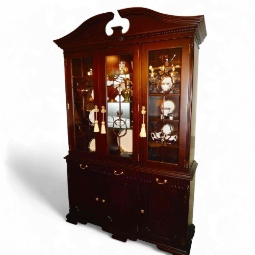 ロイヤルクラウンライオンオブジェシェルフ