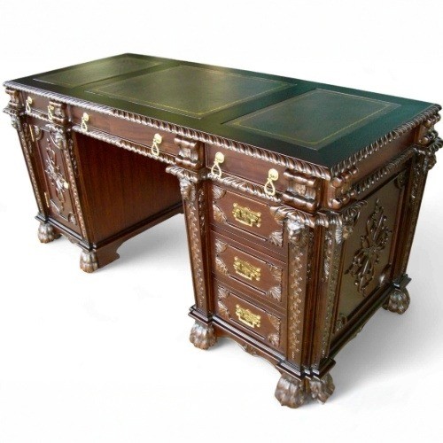 チッペンデール　ライオンデスク